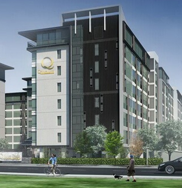 Q House Condo